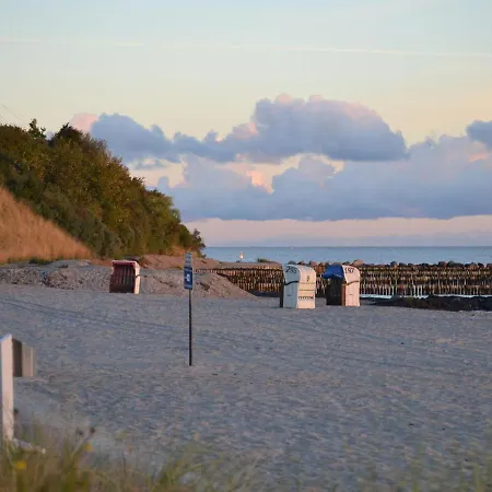 Luv Und Lee - Seeblick Daire