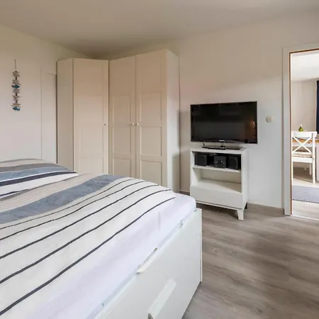 Luv Und Lee - Seeblick *